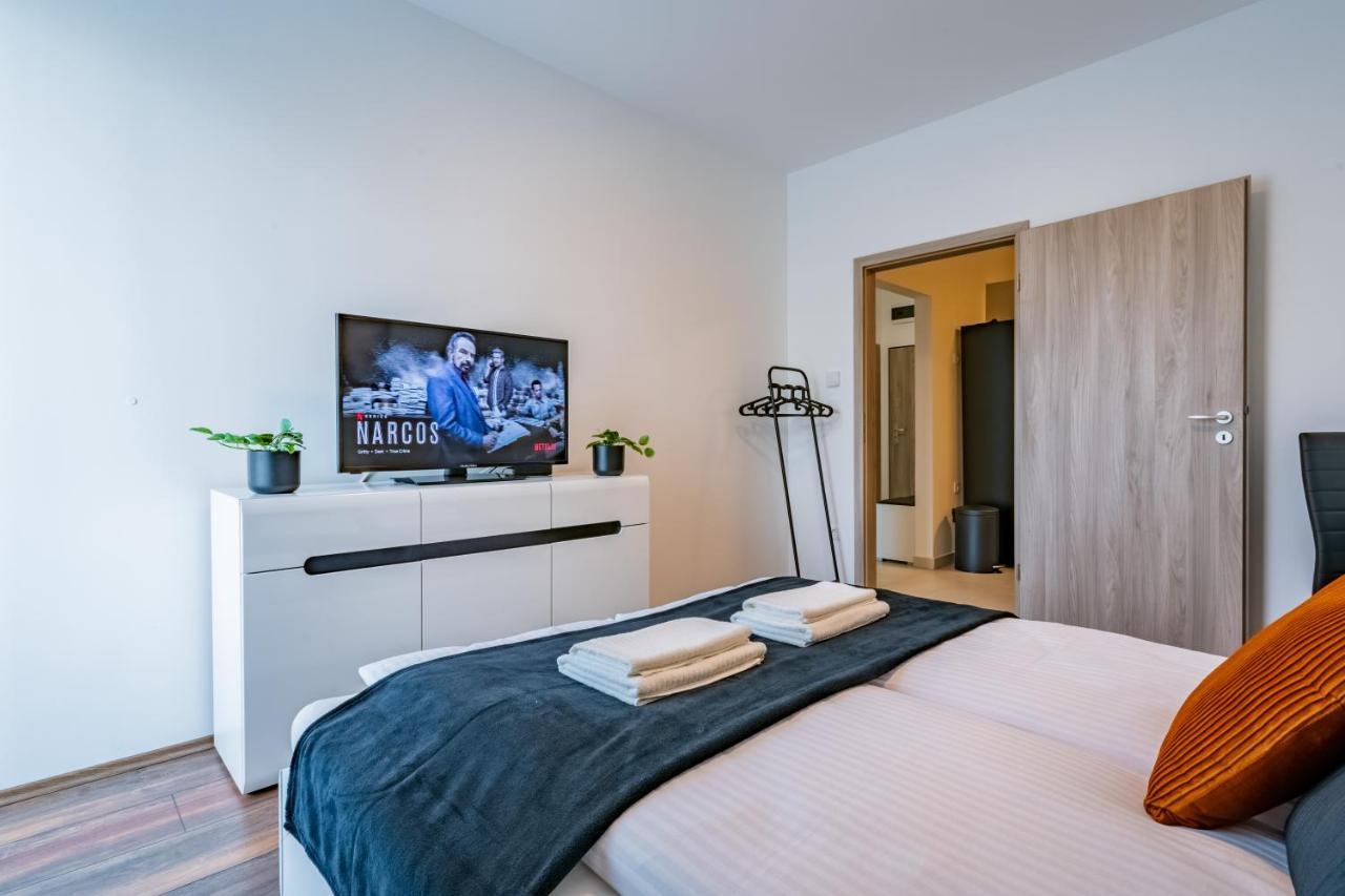 Fox Premium Apartment & Free Private Parking Budapest Exterior foto